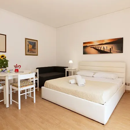 Maison Blanche Apartment
