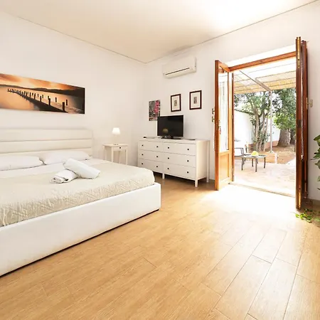 Apartment Maison Blanche Palermo